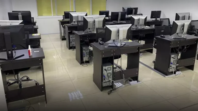 Computer Training Center Near 9 No Chungi Multan